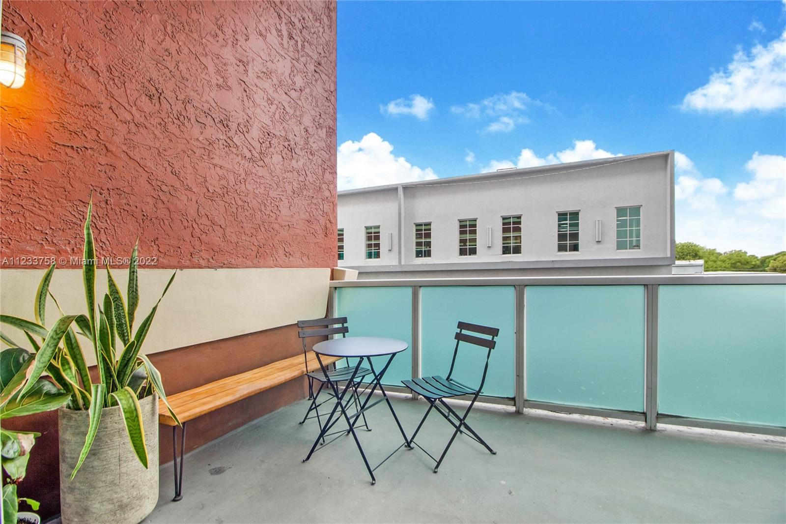 1749 NE Miami Ct Unit: 202