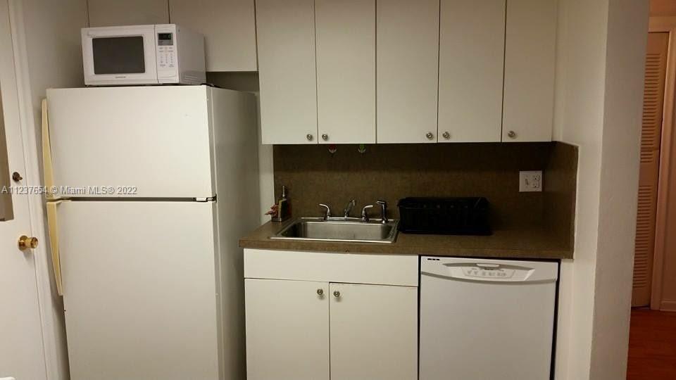 15888 SW 95th Ave # 208