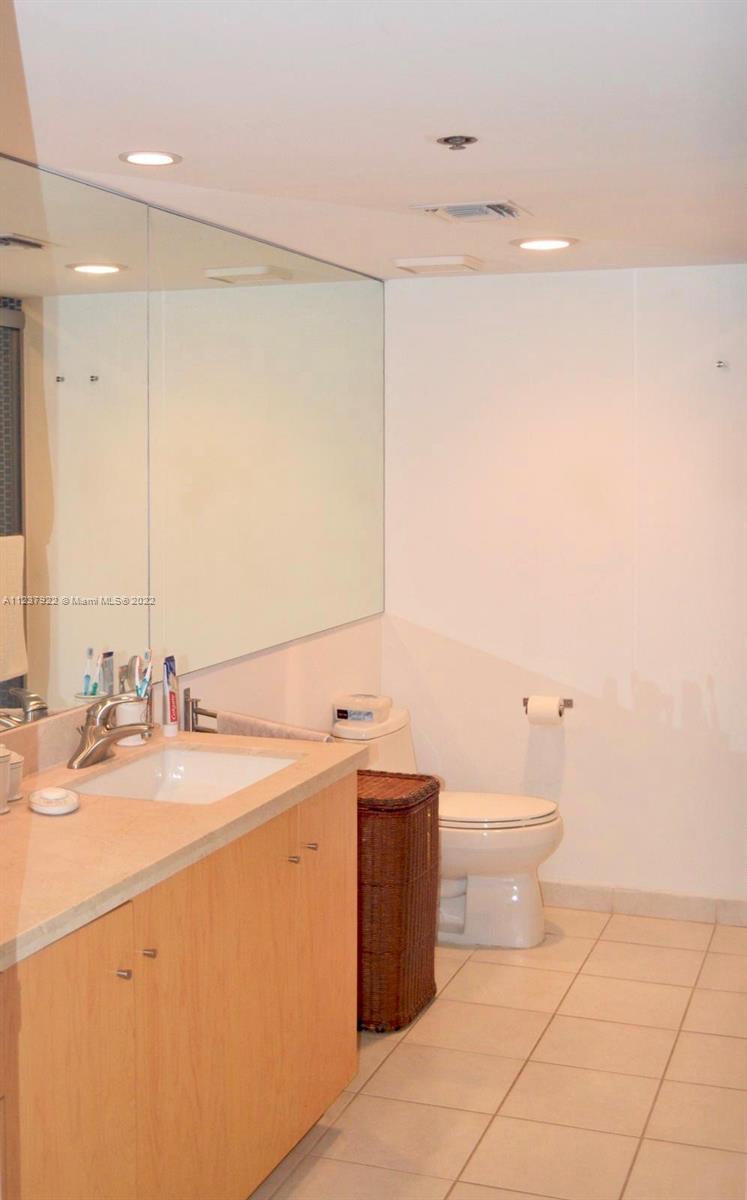 151 Crandon Blvd # 127