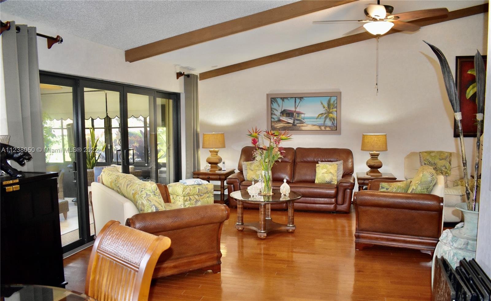 6120 Petaluma Dr
