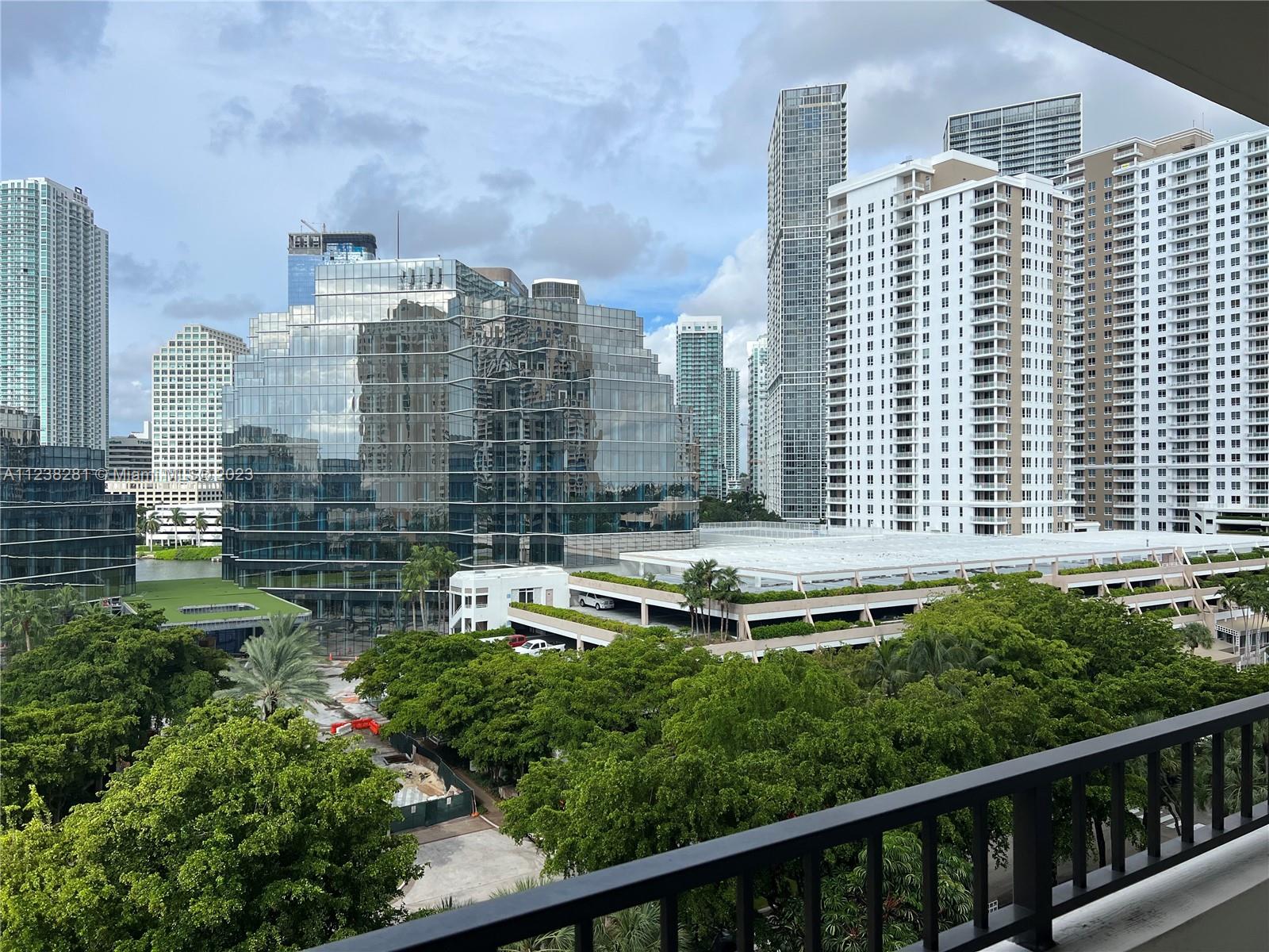 520 Brickell Key Dr # A917