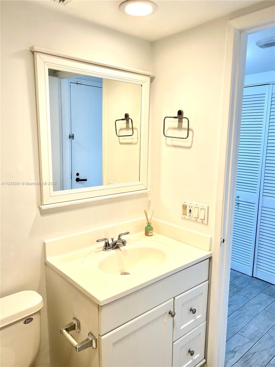 520 Brickell Key Dr # A917