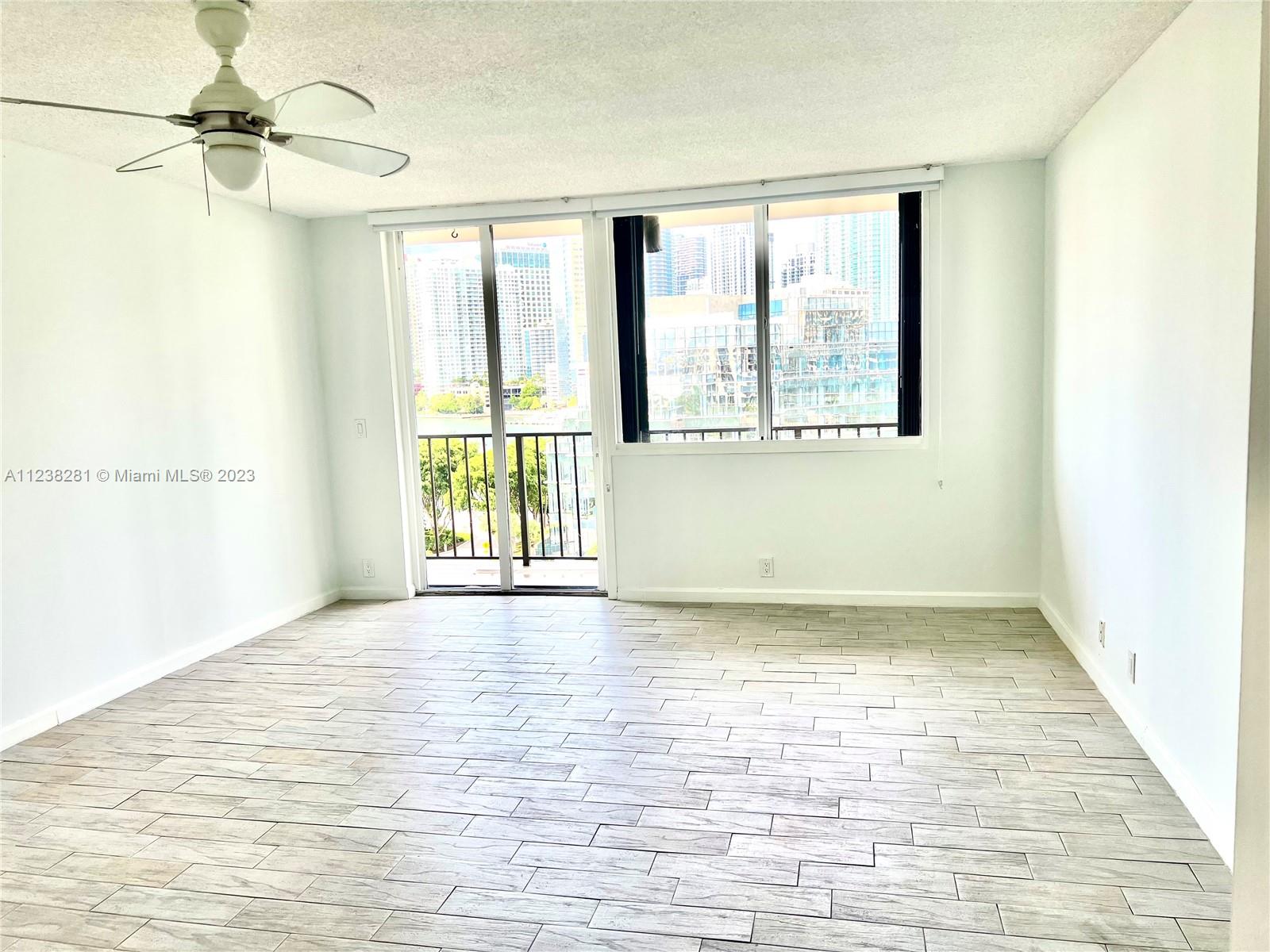 520 Brickell Key Dr # A917