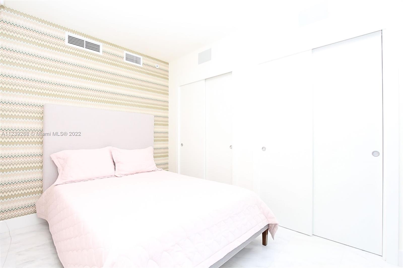 1451 Brickell Ave # 1705