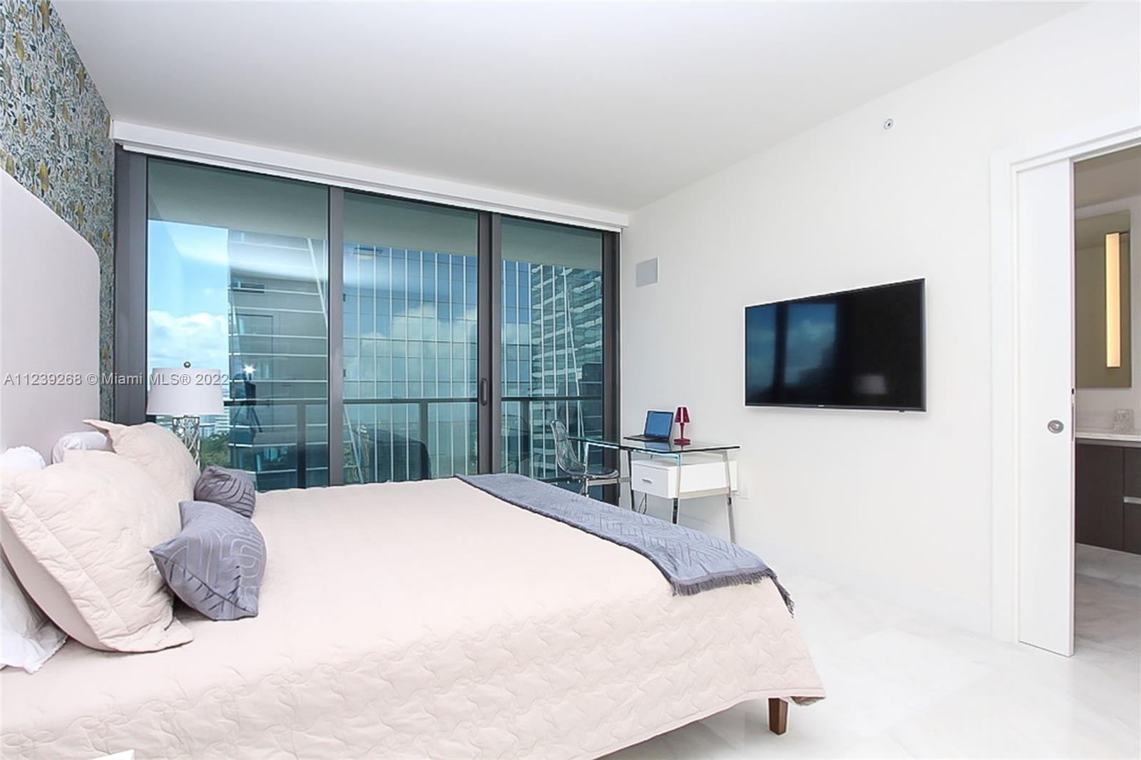 1451 Brickell Ave # 1705