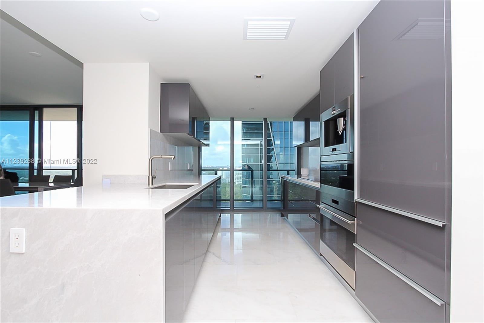 1451 Brickell Ave # 1705