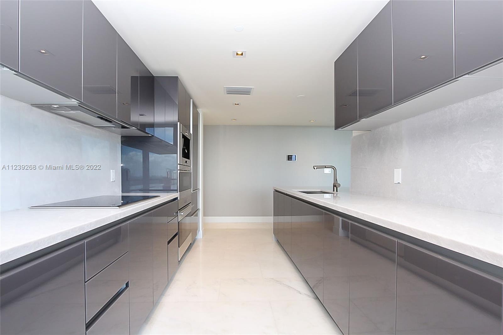 1451 Brickell Ave # 1705