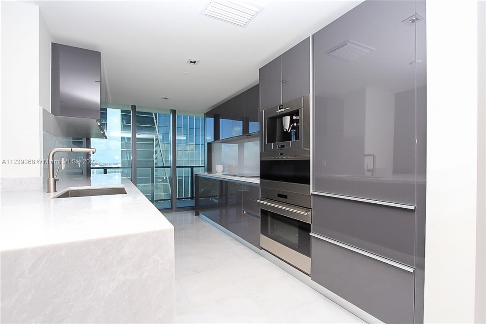 1451 Brickell Ave # 1705