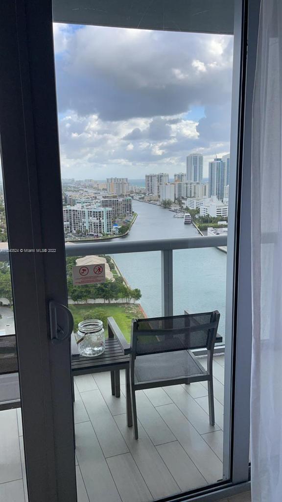 2602 E HALLANDALE BEACH BLVD Unit: R2504