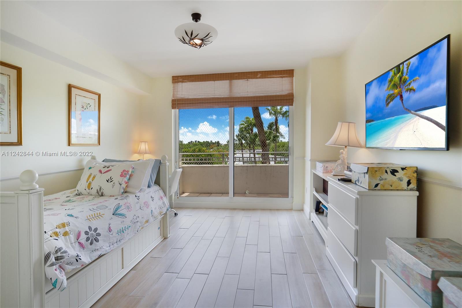 799 Crandon Blvd # 308