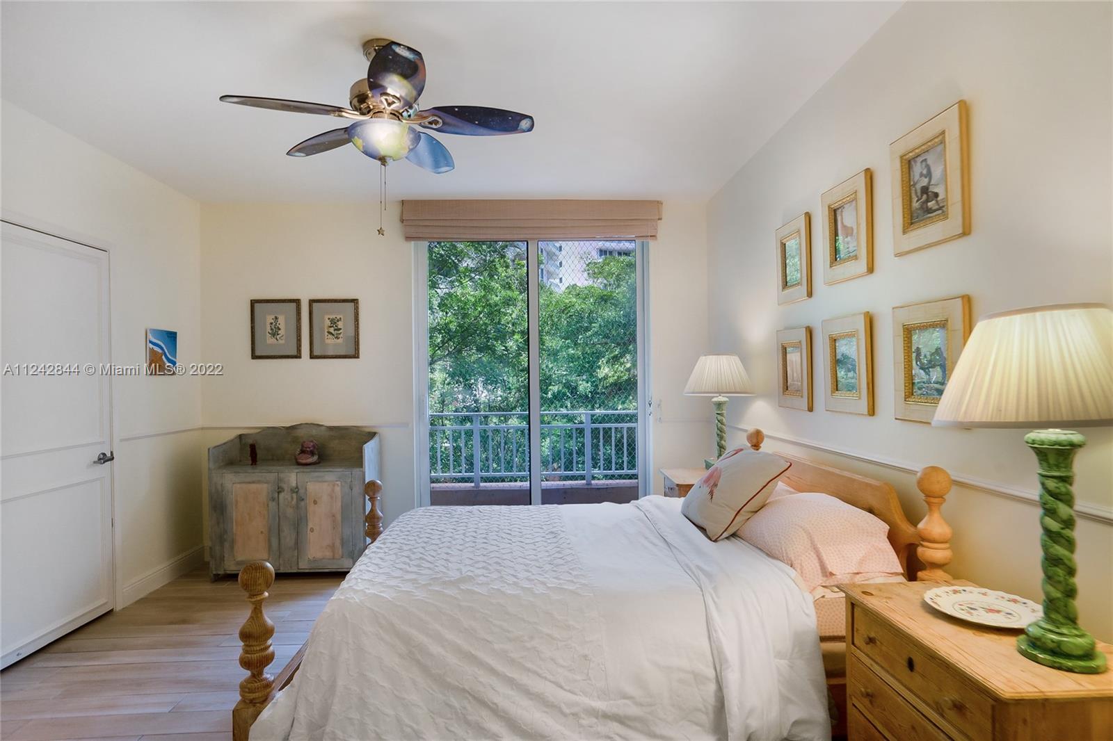 799 Crandon Blvd # 308