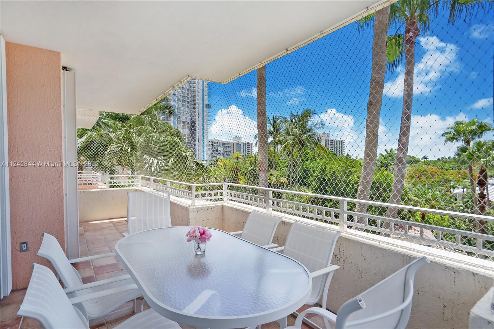 799 Crandon Blvd # 308