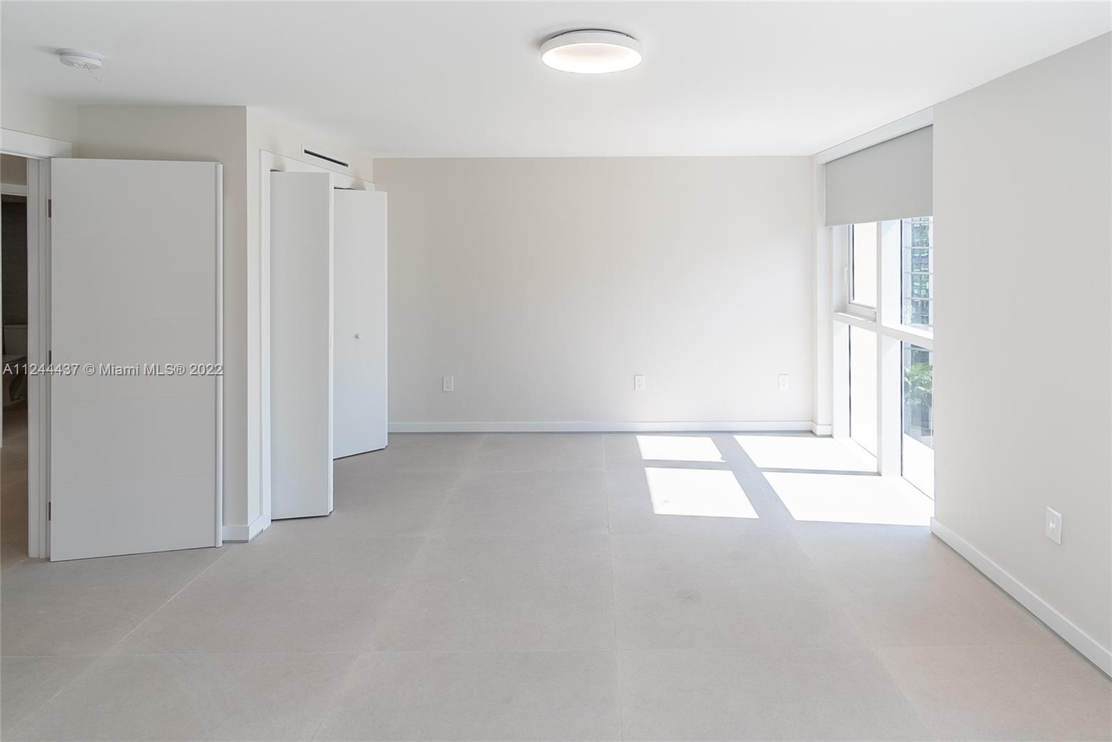 600 Grapetree Dr Unit: 9ES