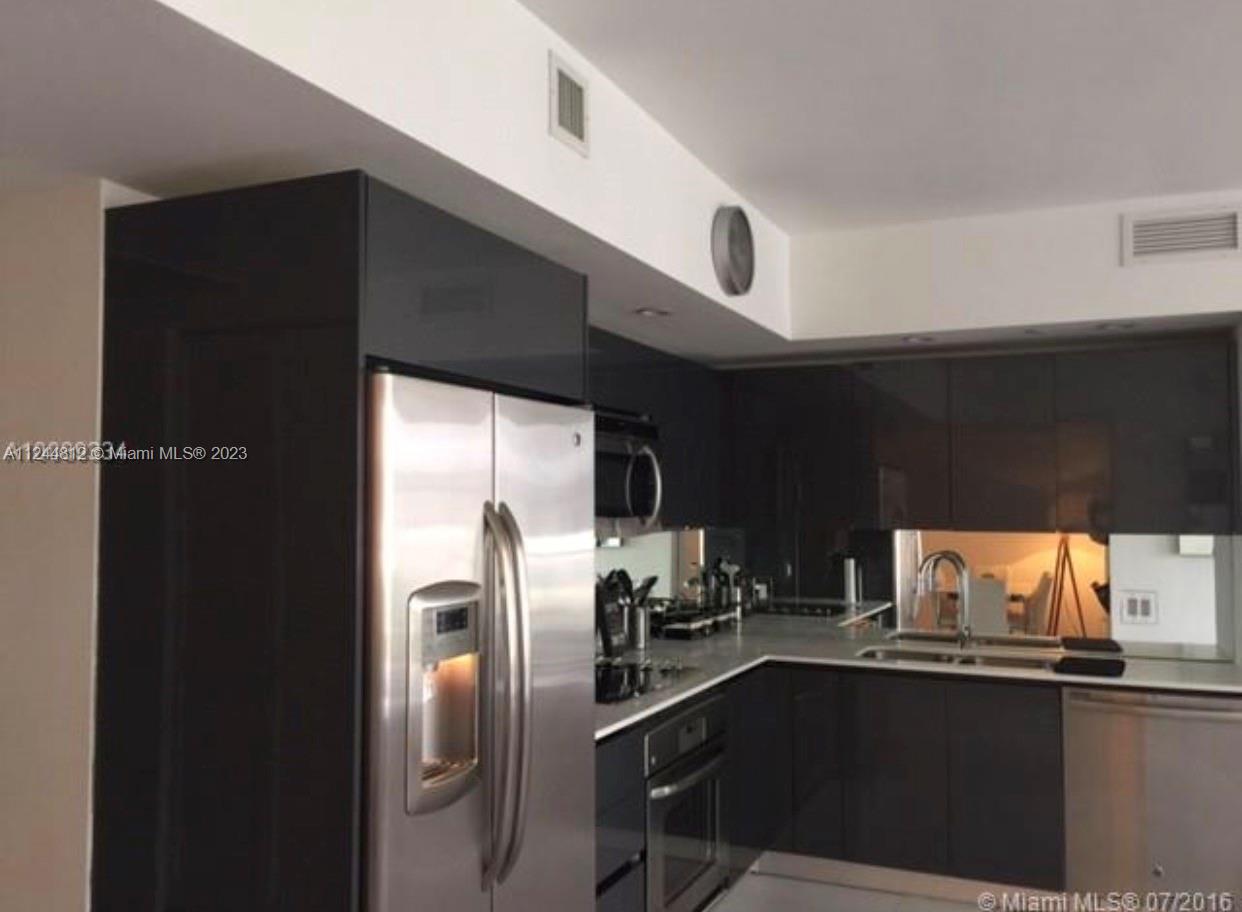 31 SE 6 STREET # 807