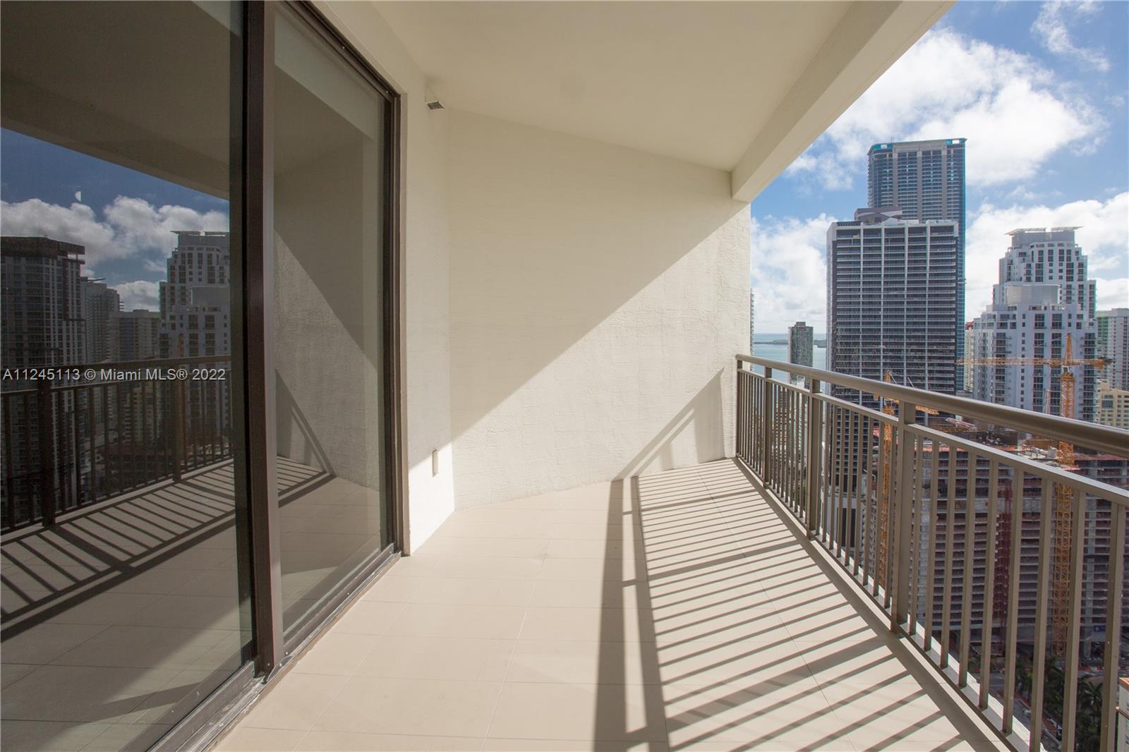 999 SW 1ST AVENUE Unit: UPH11