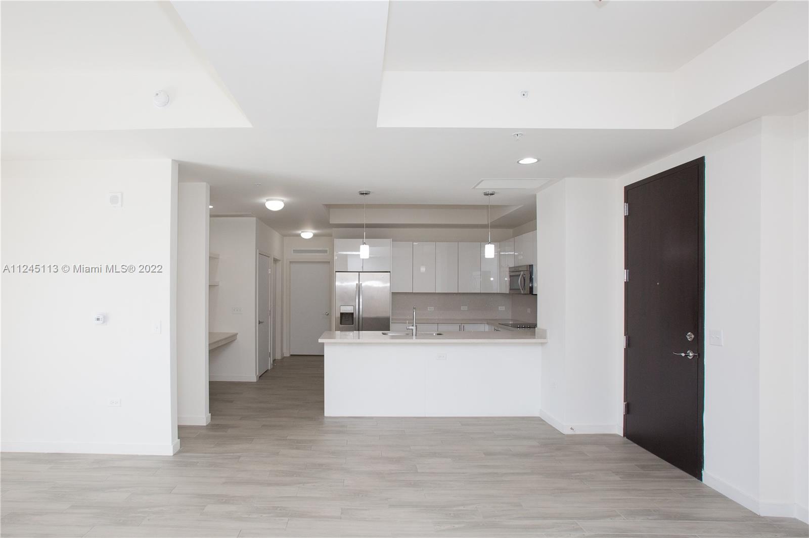 999 SW 1ST AVENUE Unit: UPH11