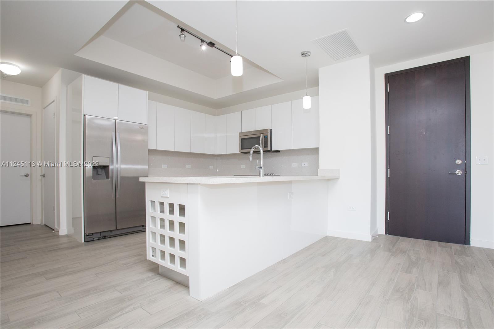 999 SW 1ST AVENUE Unit: UPH11