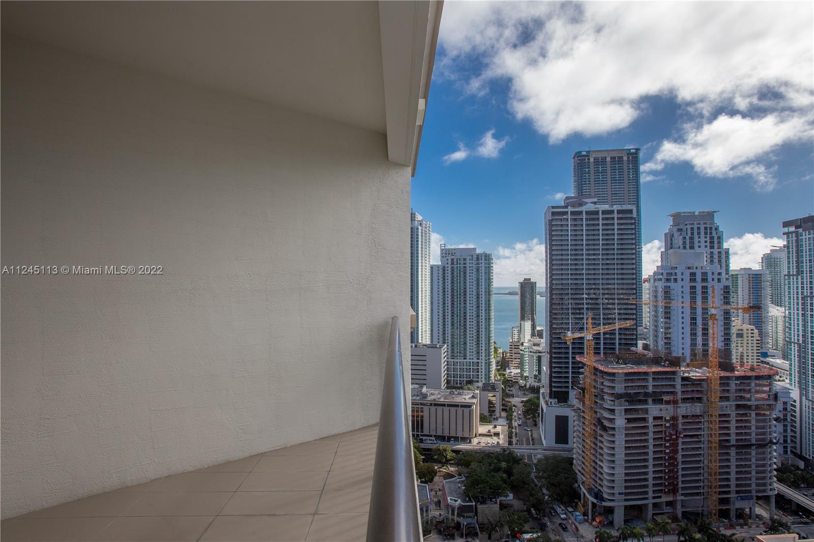 999 SW 1ST AVENUE Unit: UPH11