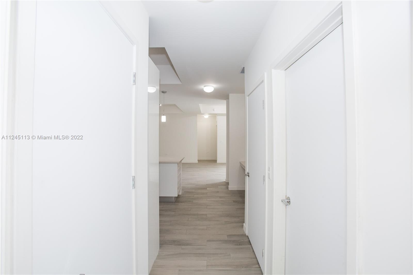 999 SW 1ST AVENUE Unit: UPH11