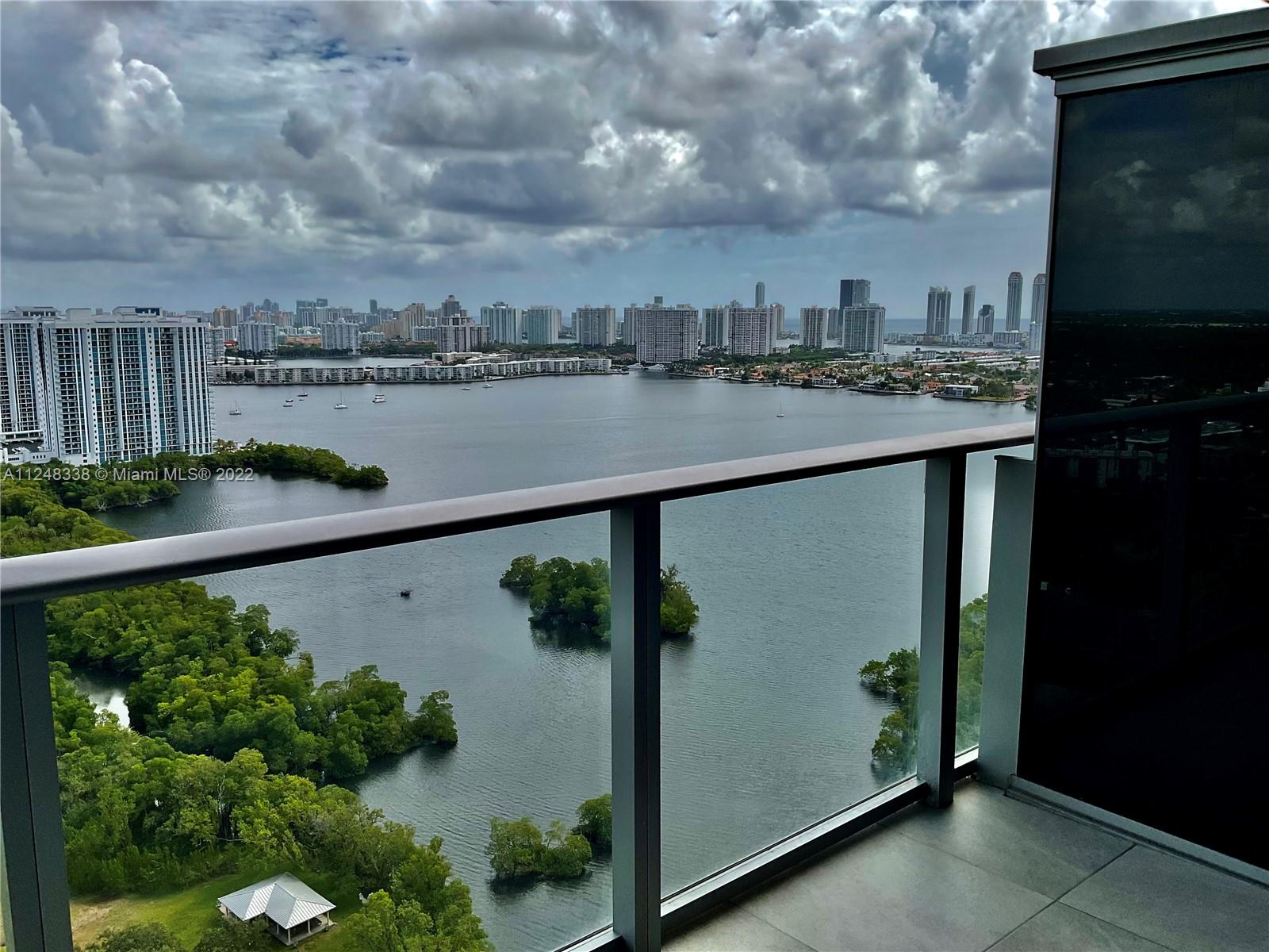 16385 Biscayne Blvd # 3006