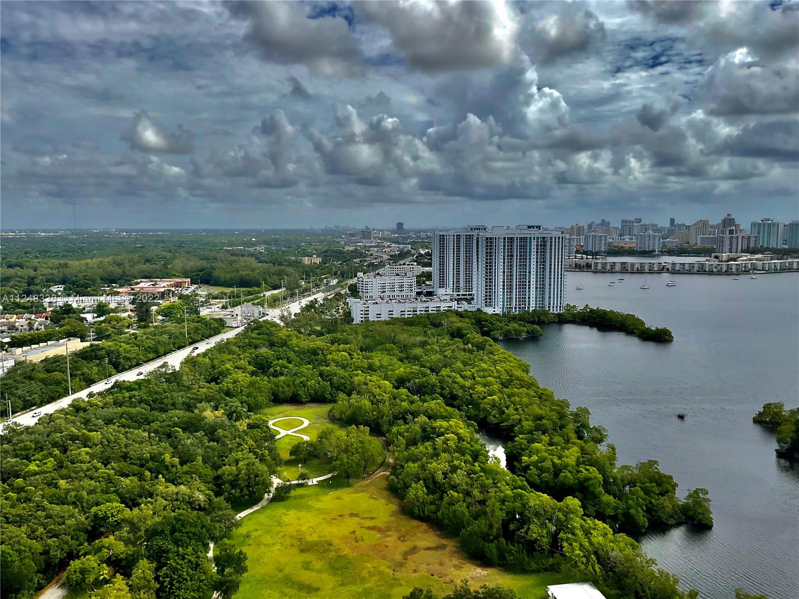 16385 Biscayne Blvd # 3006