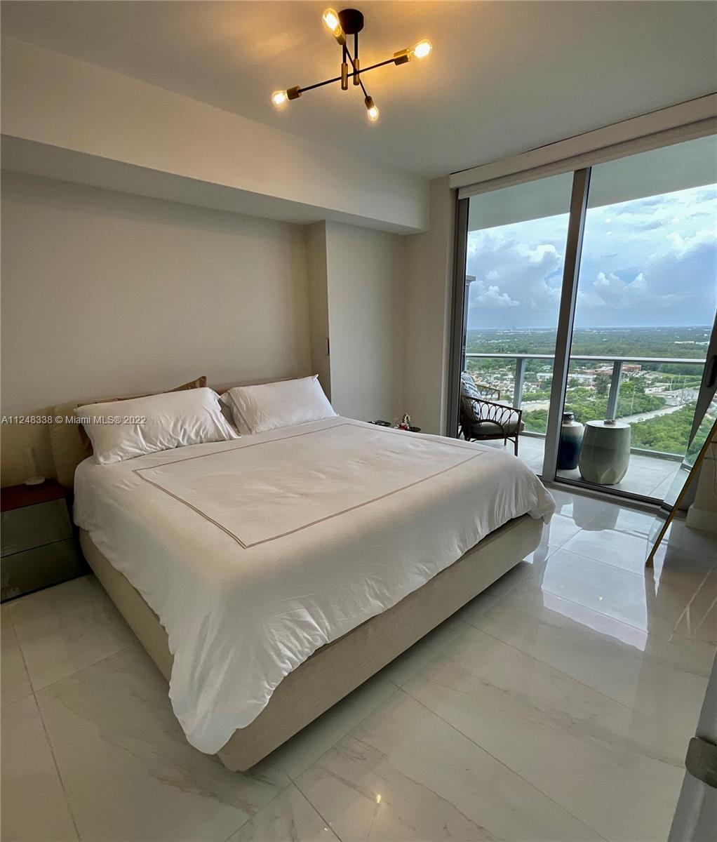 16385 Biscayne Blvd # 3006