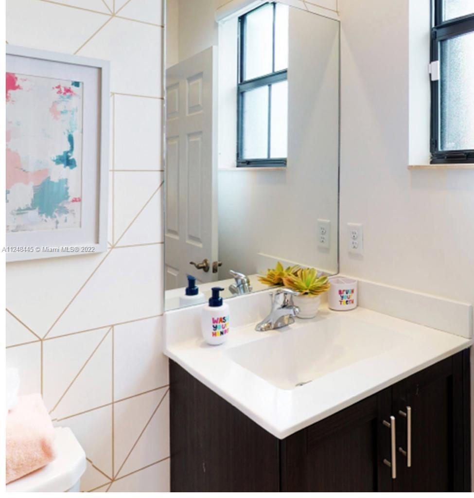 3432 W 114th Ter # 3432