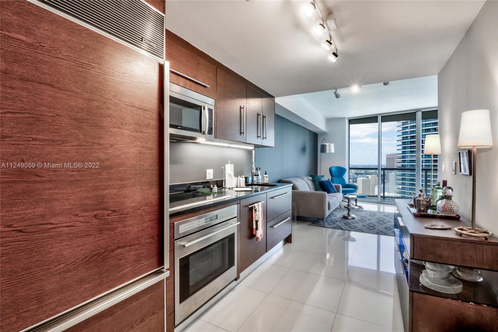 465 BRICKELL AVE # 3804