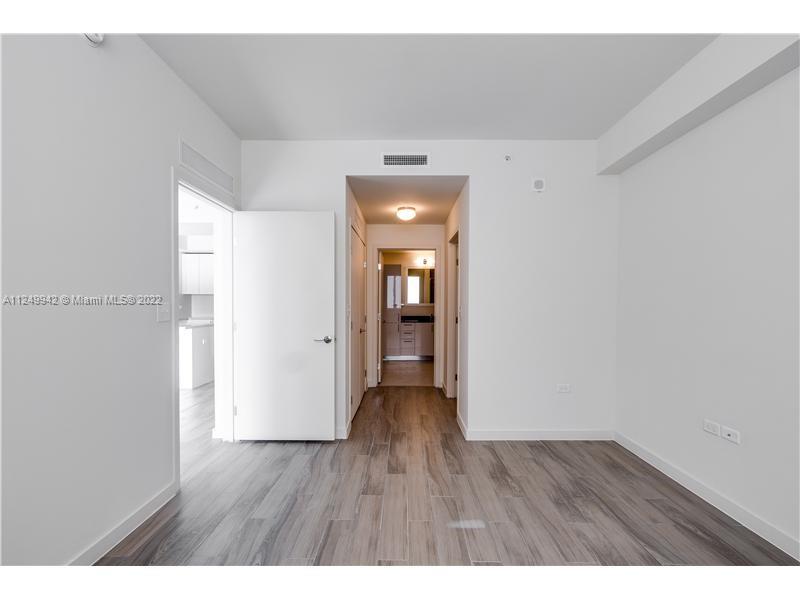 999 SW 1st Ave # 1708