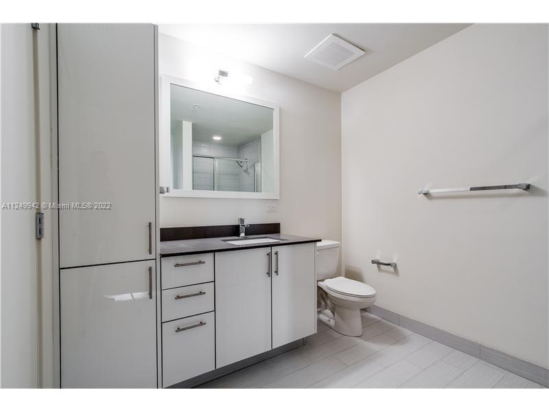 999 SW 1st Ave # 1708
