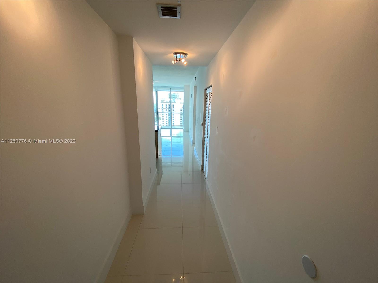 79 SW 12 ST Unit: 3810-S