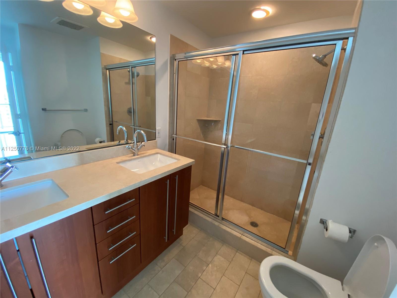 79 SW 12 ST Unit: 3810-S