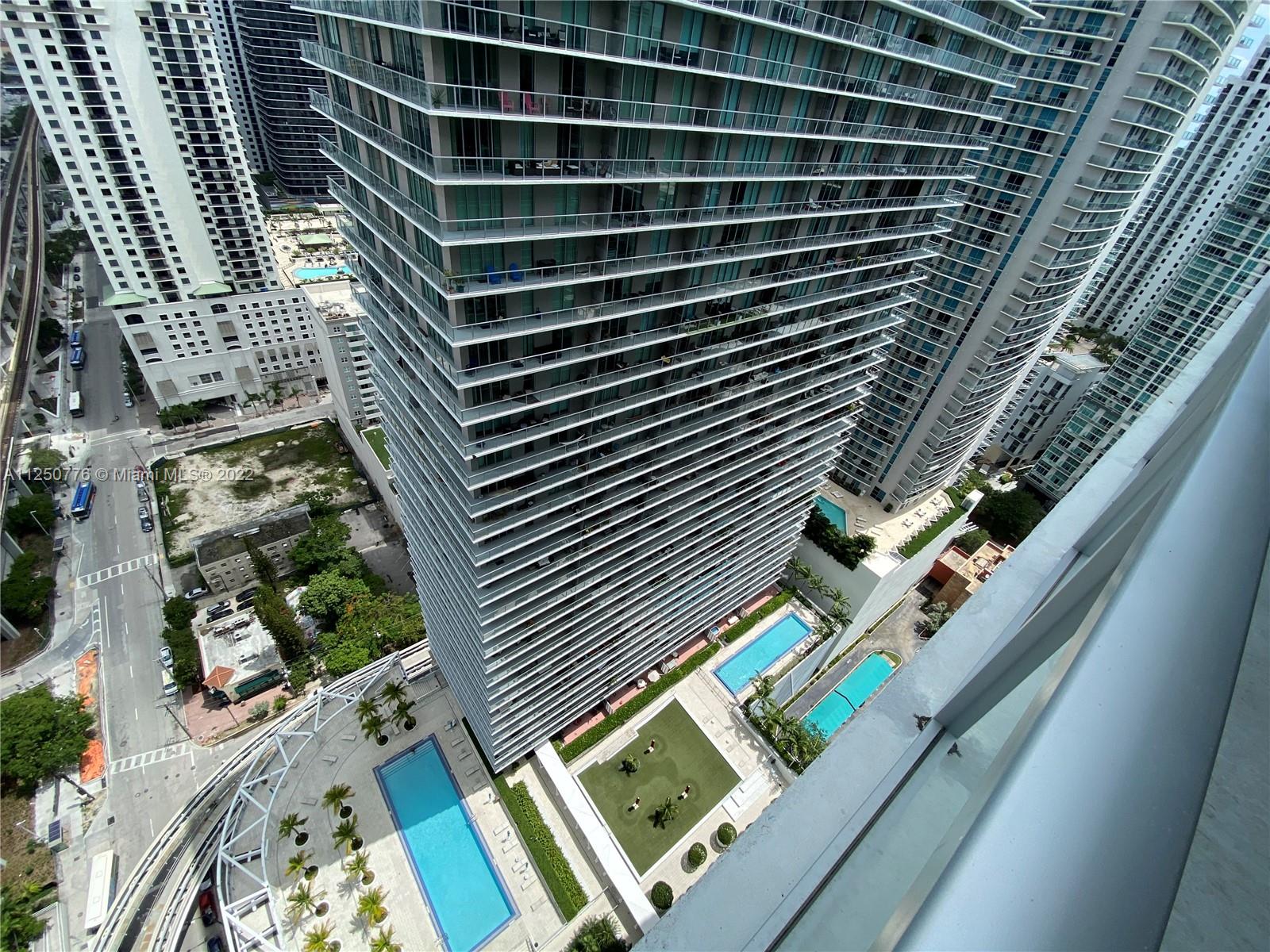 79 SW 12 ST Unit: 3810-S