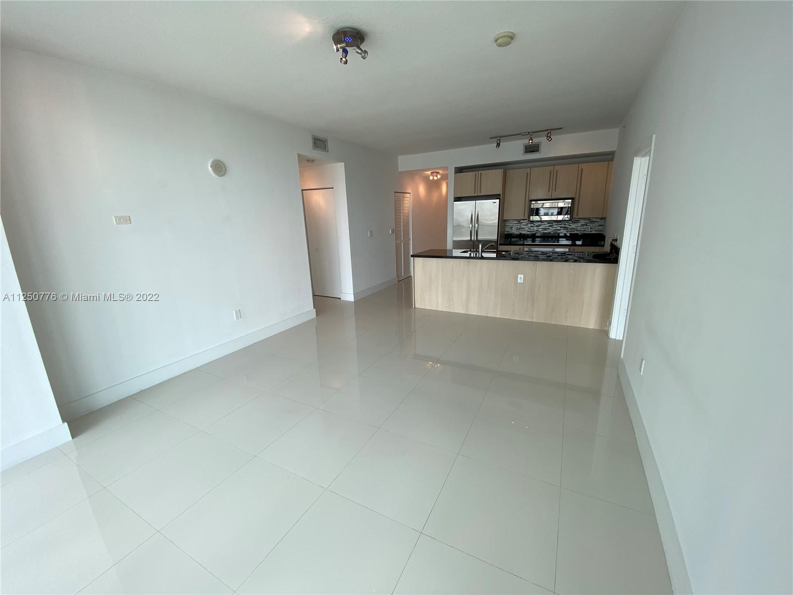 79 SW 12 ST Unit: 3810-S