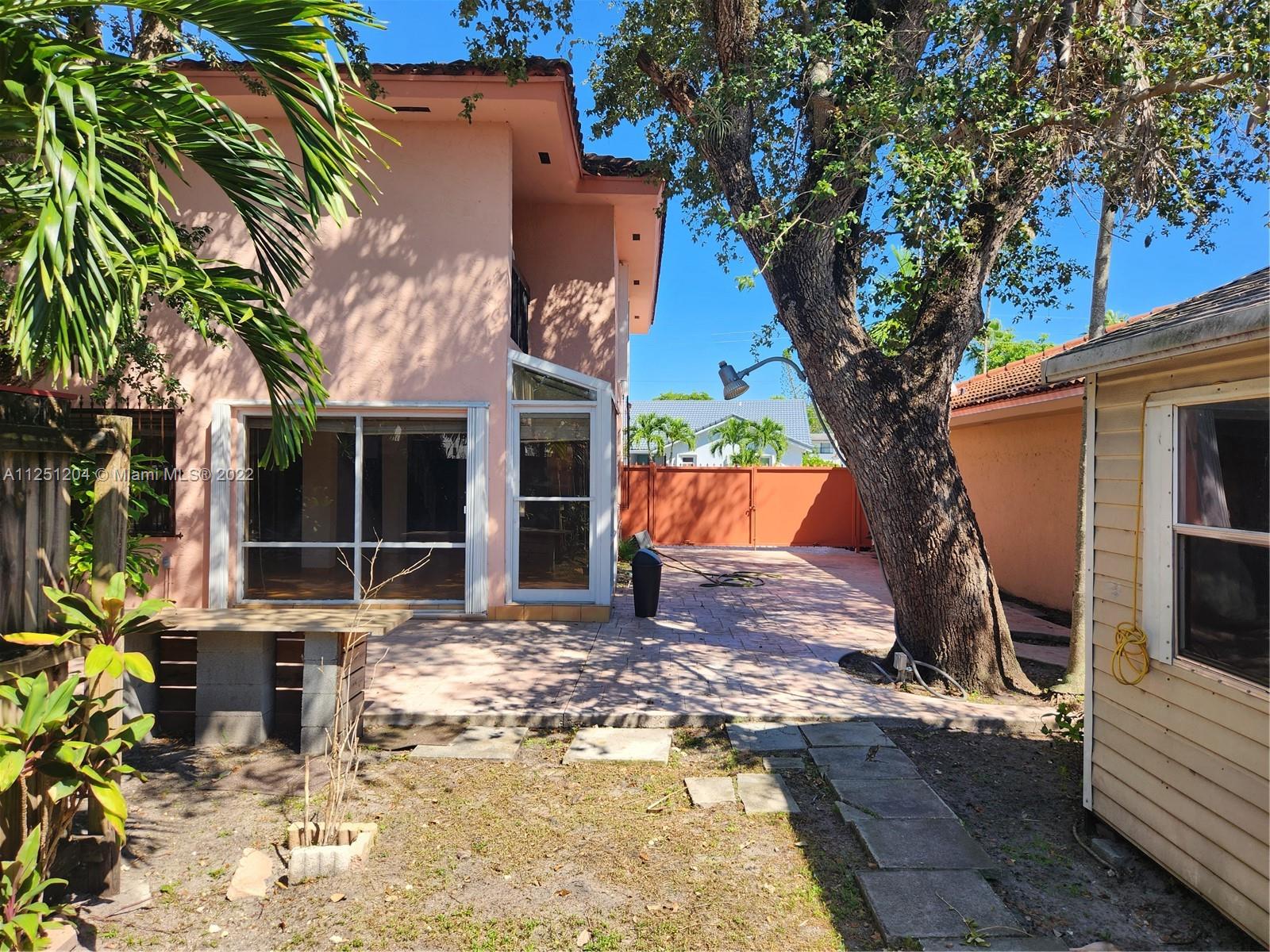 7276 SW 113th Ct Cir