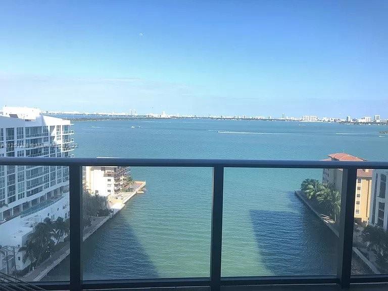 460 NE 28th Street # 1205
