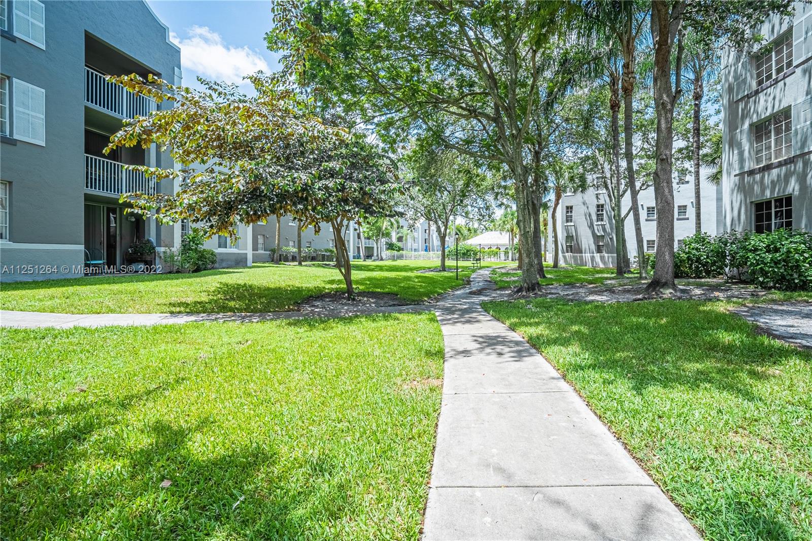 655 SW 111th Way # 208