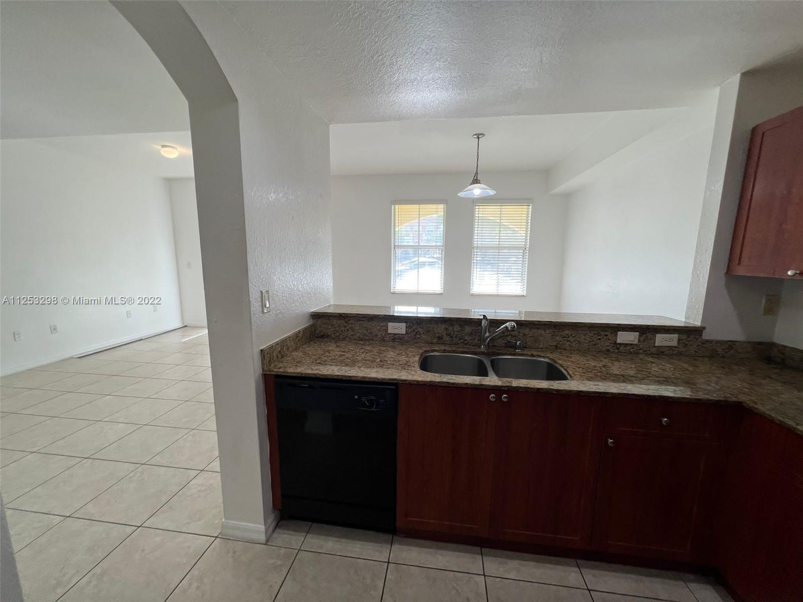 8900 NW 107 CT # 3 Unit: 108-3