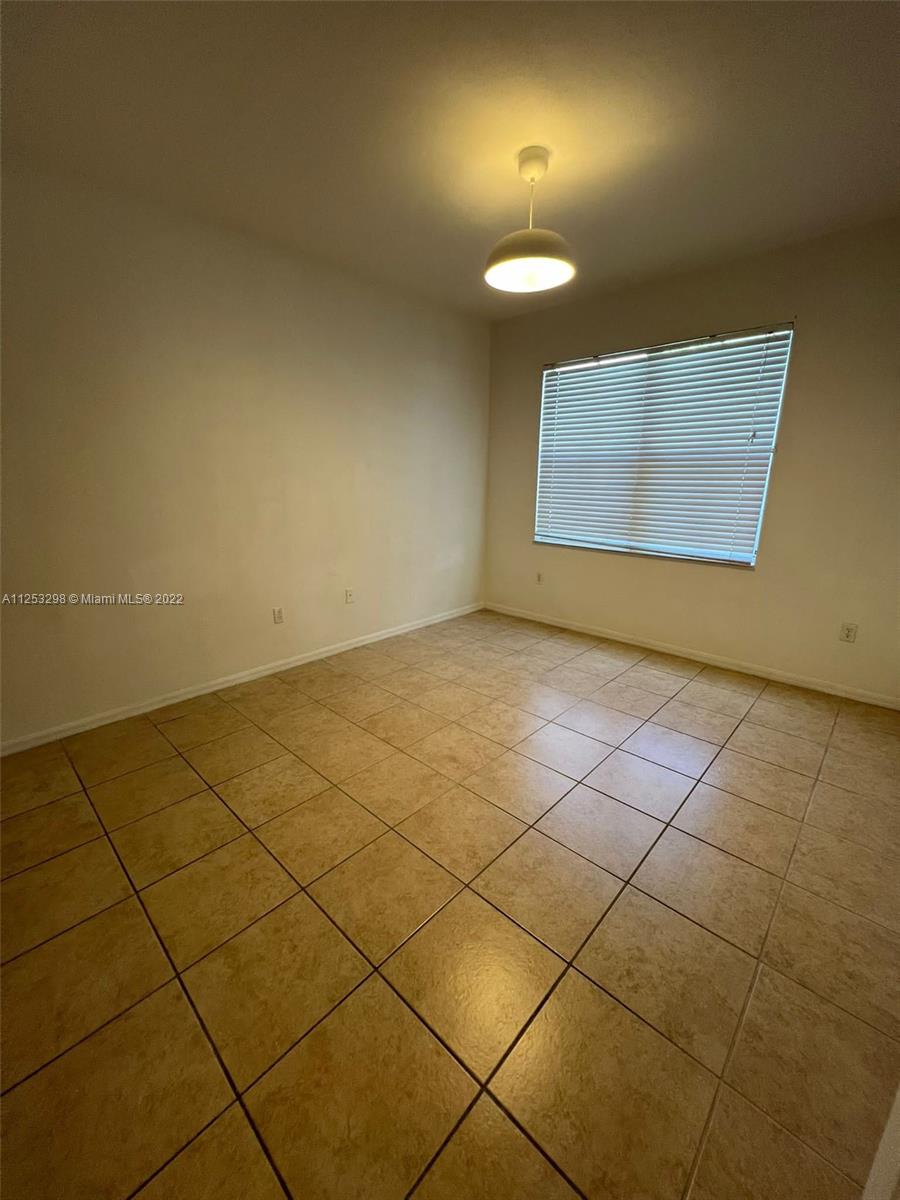 8900 NW 107 CT # 3 Unit: 108-3