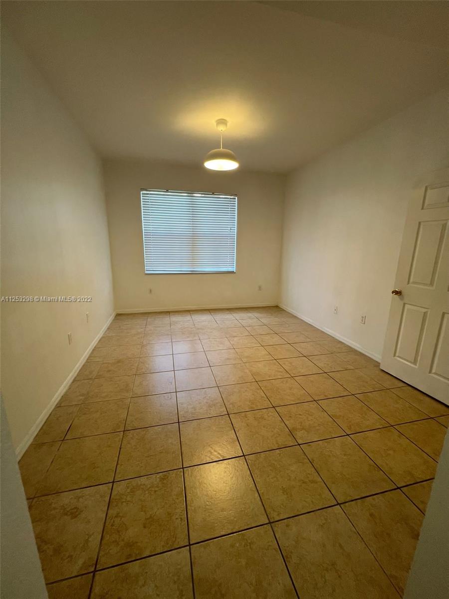 8900 NW 107 CT # 3 Unit: 108-3