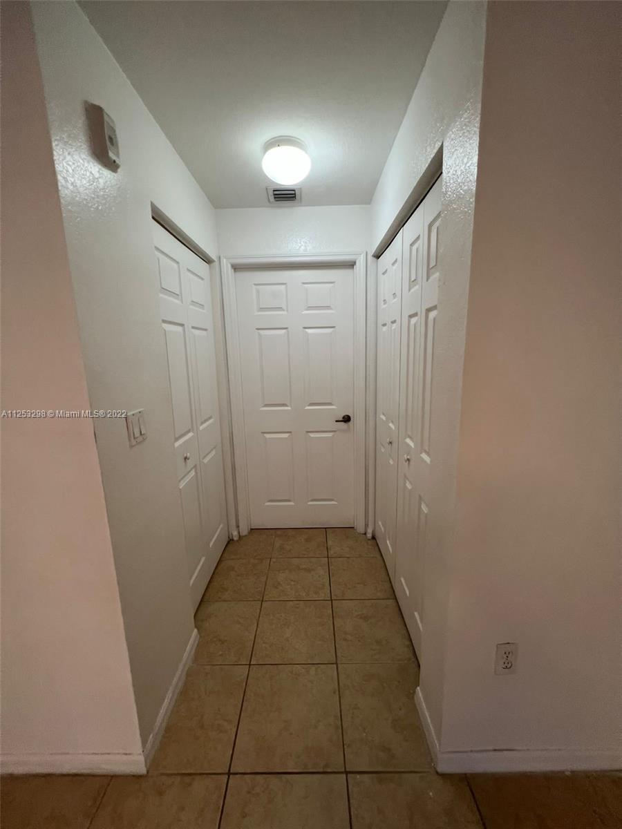 8900 NW 107 CT # 3 Unit: 108-3