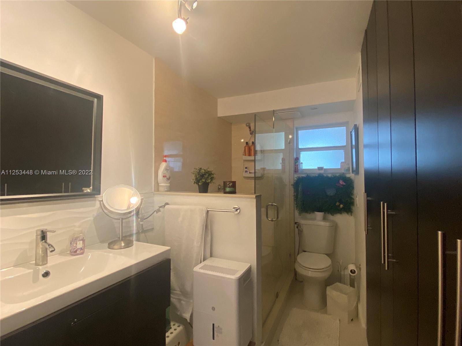 8860 Fontainebleau Blvd # 207