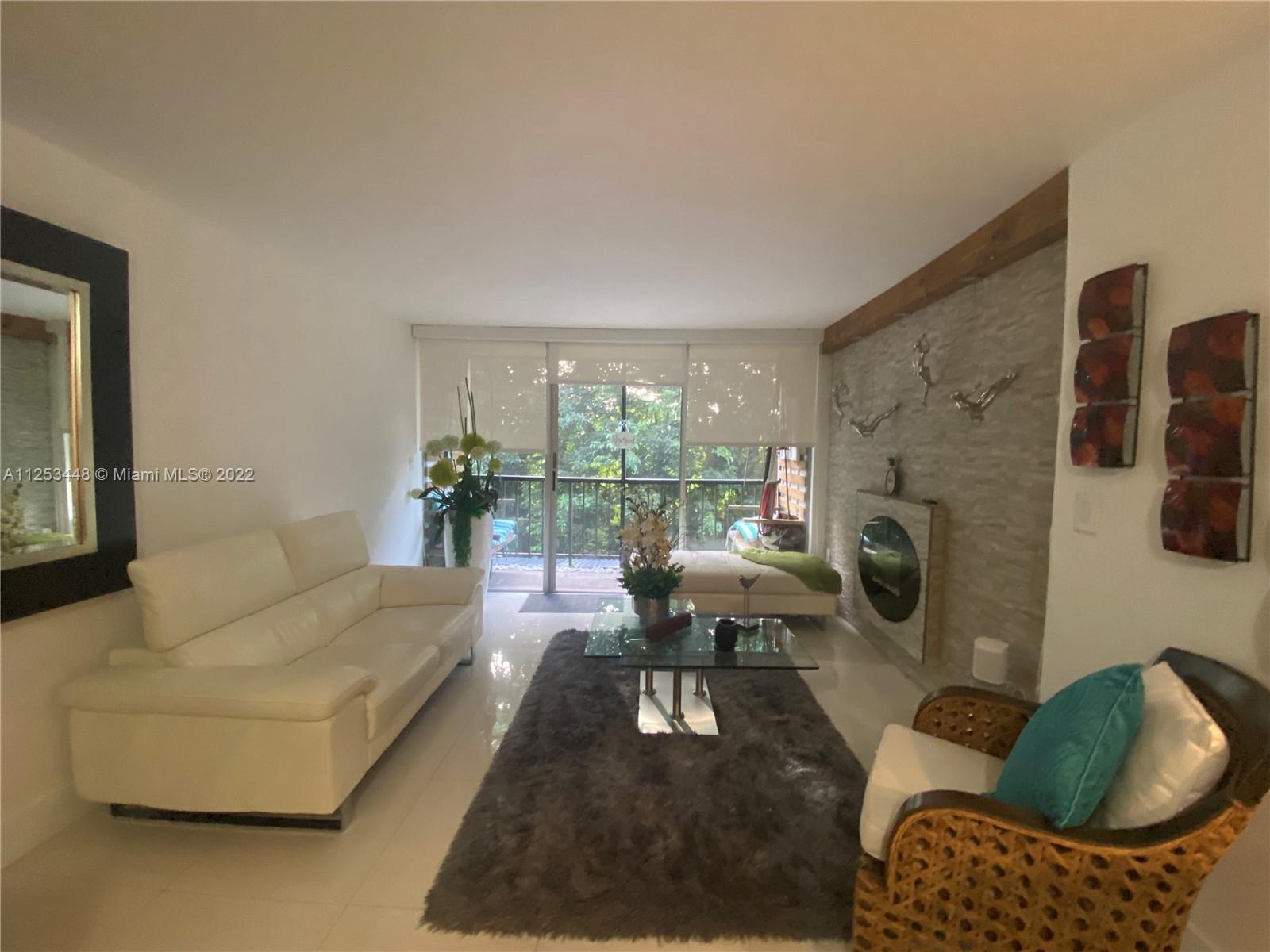 8860 Fontainebleau Blvd # 207