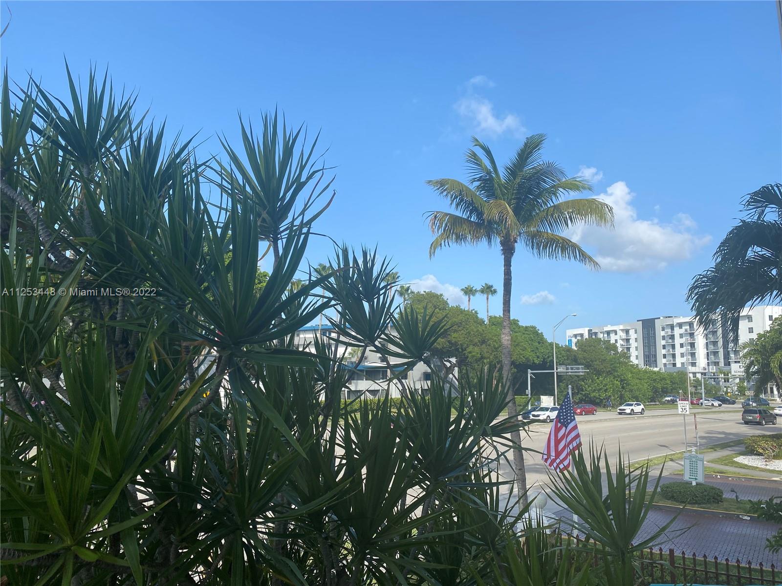 8860 Fontainebleau Blvd # 207