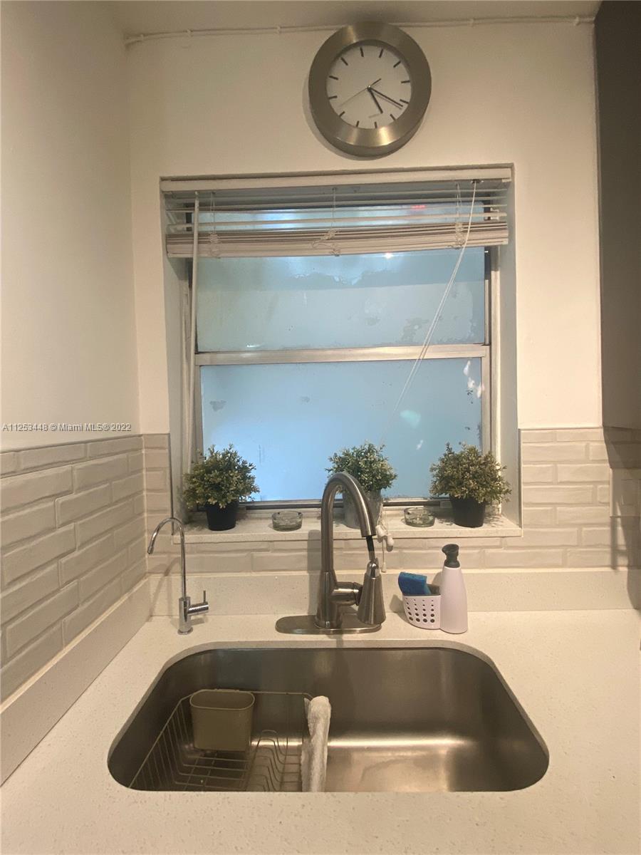 8860 Fontainebleau Blvd # 207