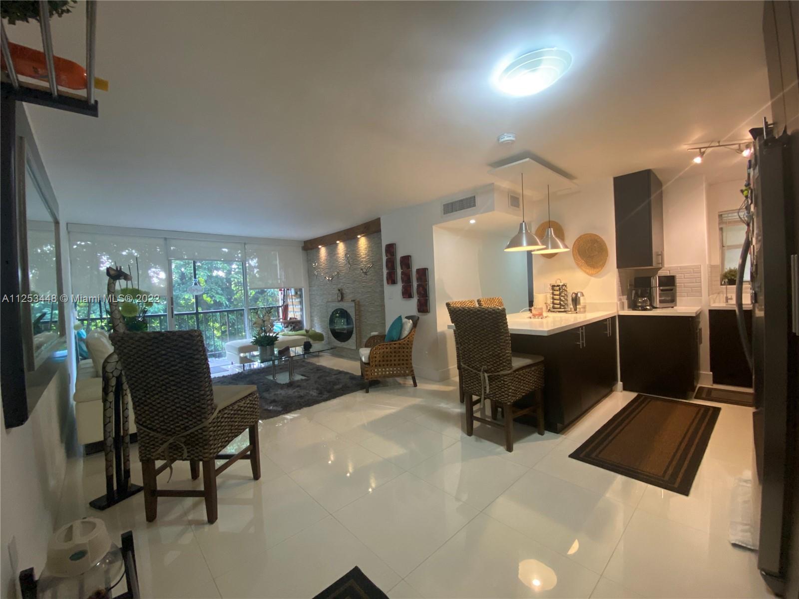 8860 Fontainebleau Blvd # 207