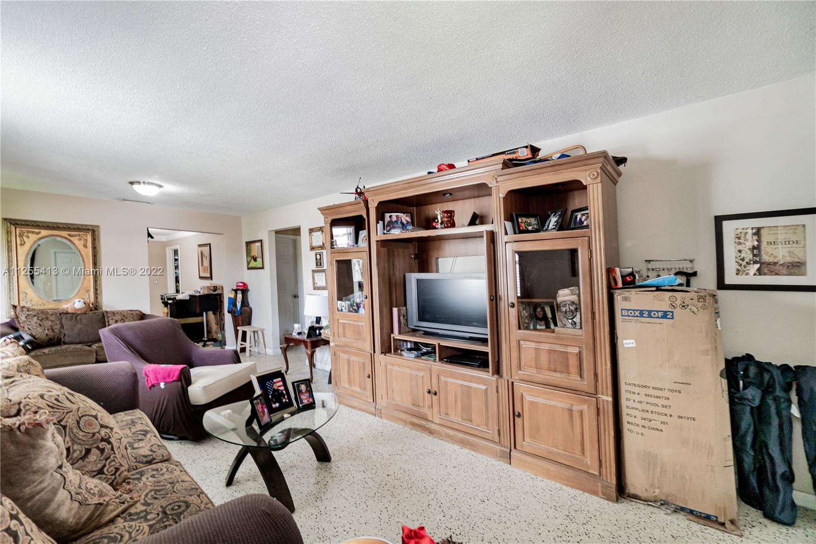 2250 SW 69th Ave