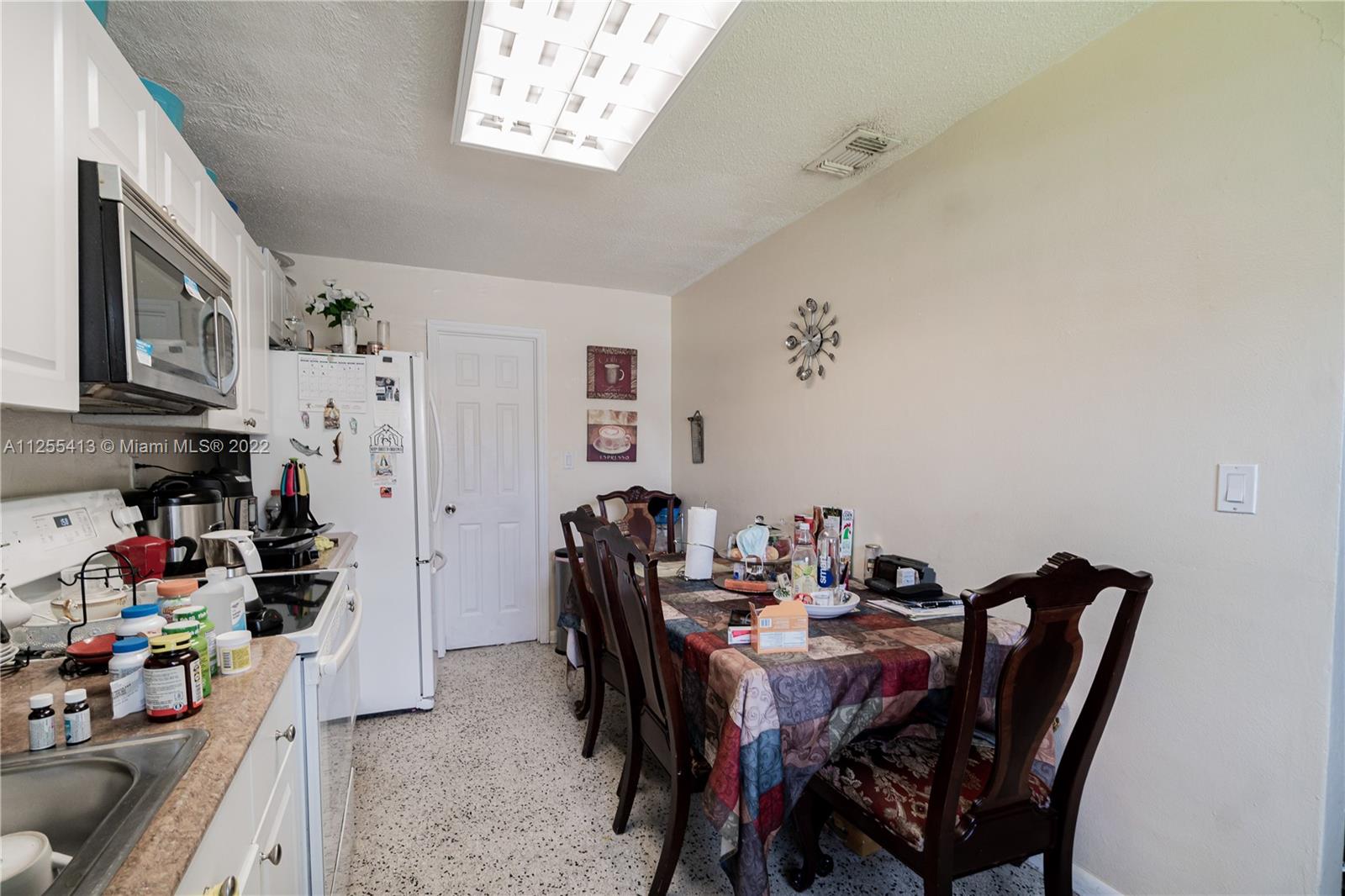 2250 SW 69th Ave