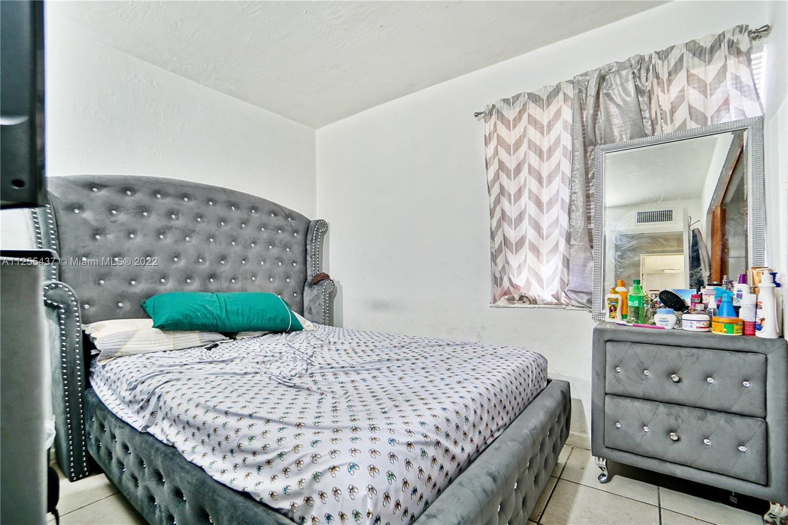 1000 NW 95th Ter