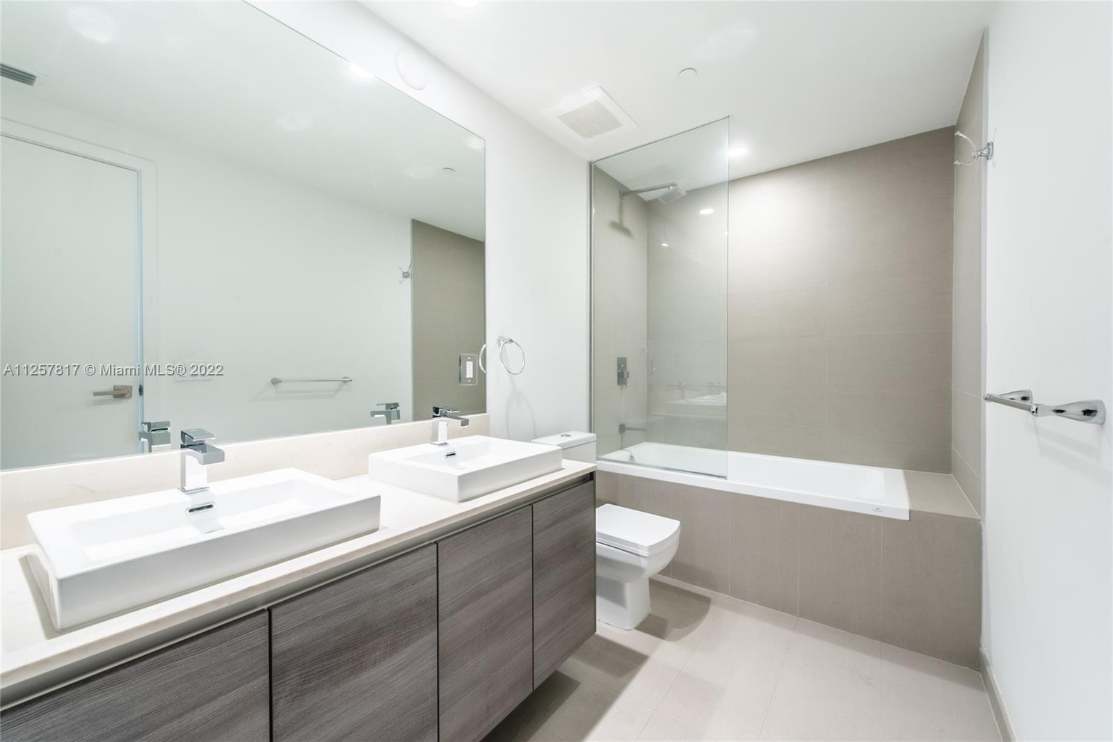 1080 BRICKELL AVE # 3803